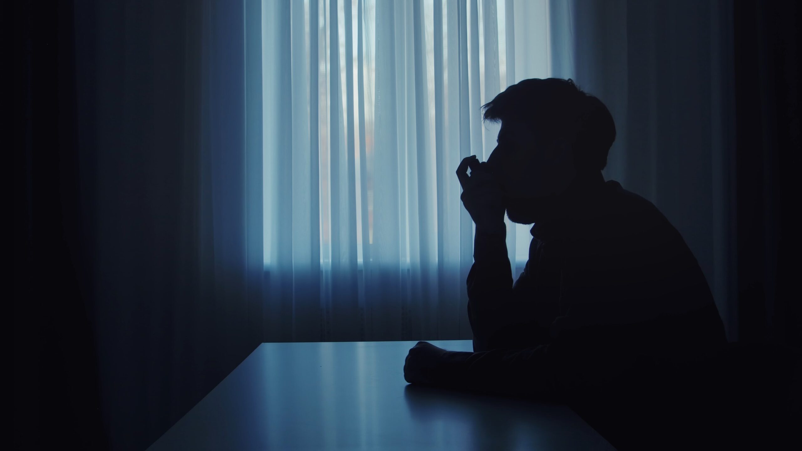 You are currently viewing Detox From Aerosol Inhalation: What Is It, Effects & More