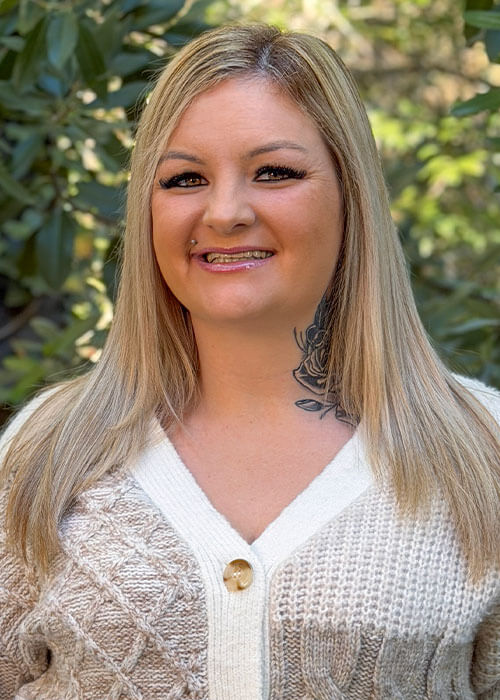 Tori Dodson, Case Manager